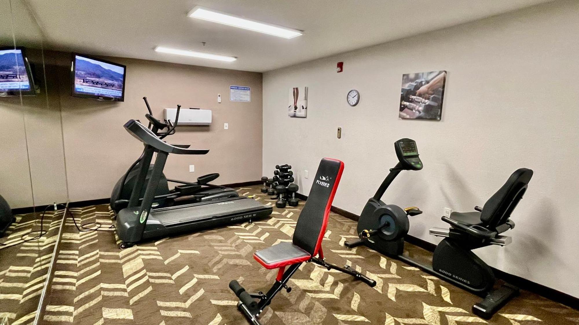 Quality Inn & Suites Clemmons I-40 Extérieur photo