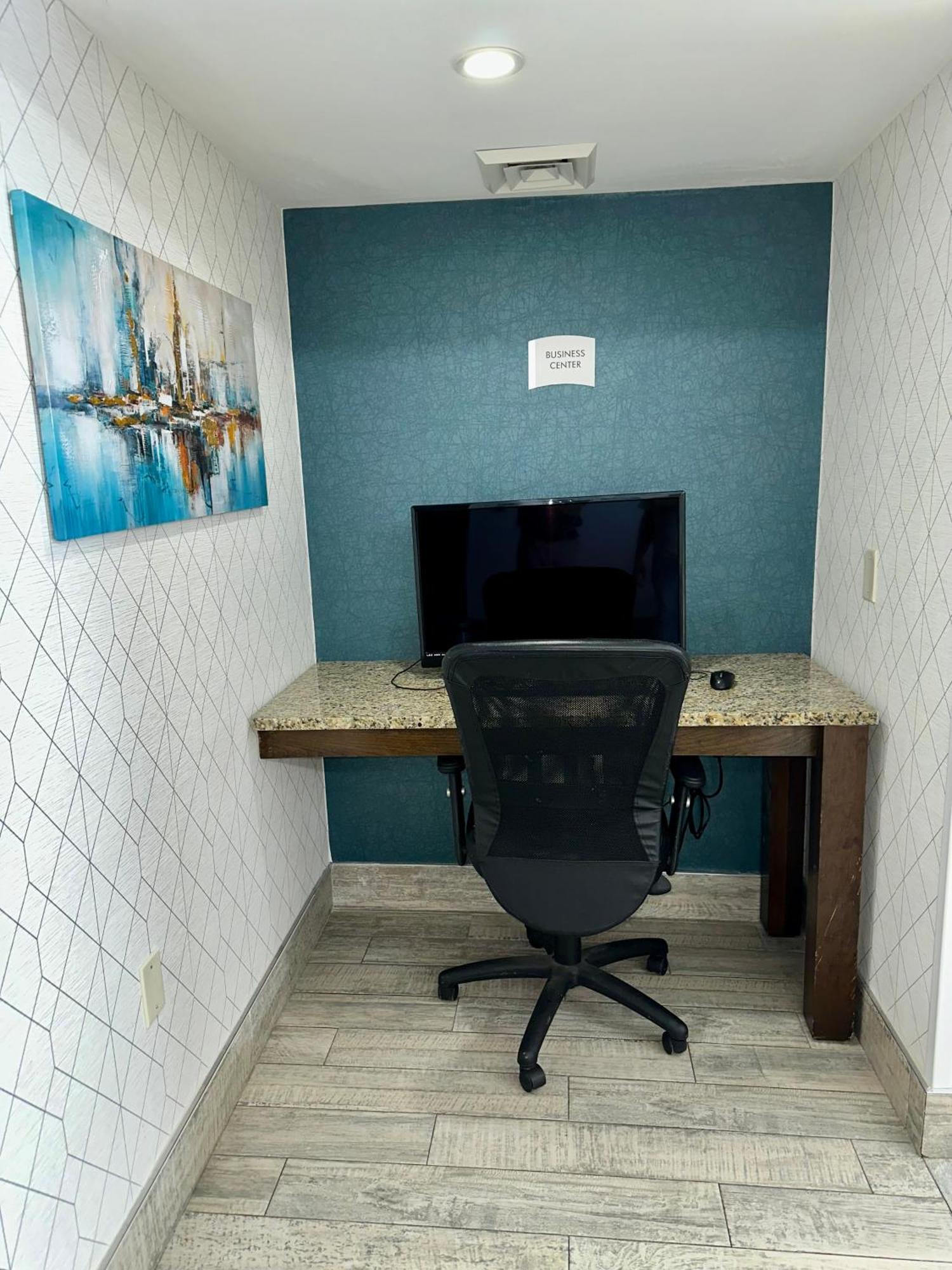 Quality Inn & Suites Clemmons I-40 Extérieur photo